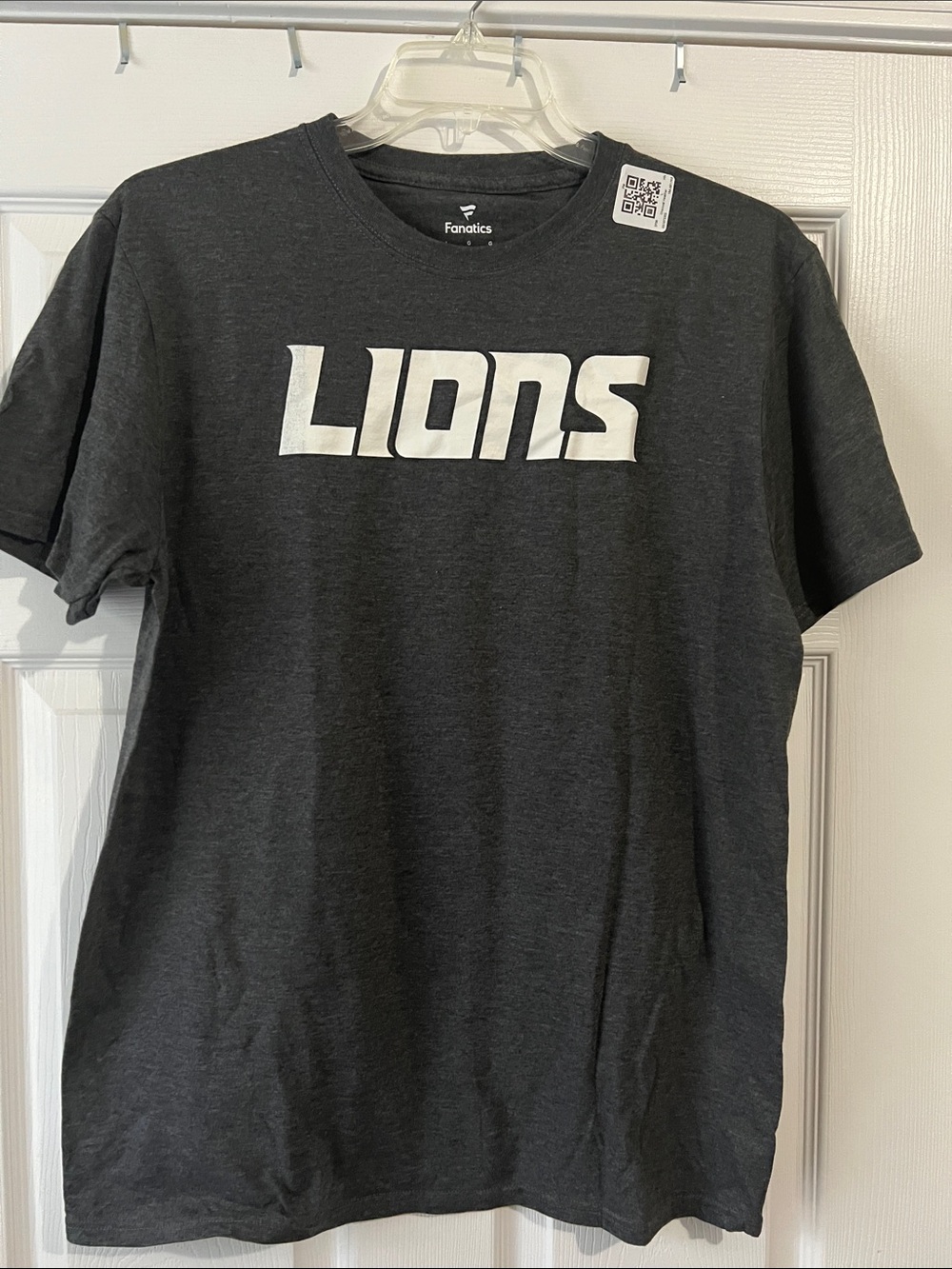 NWOT Fanatics Men's Charcoal  Detroit Lions Graphic Tee in White